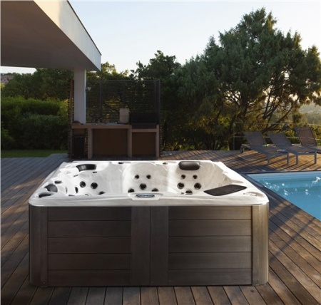 Спа бассейн Treesse Mykonos Спа бассейн Treesse Mykonos